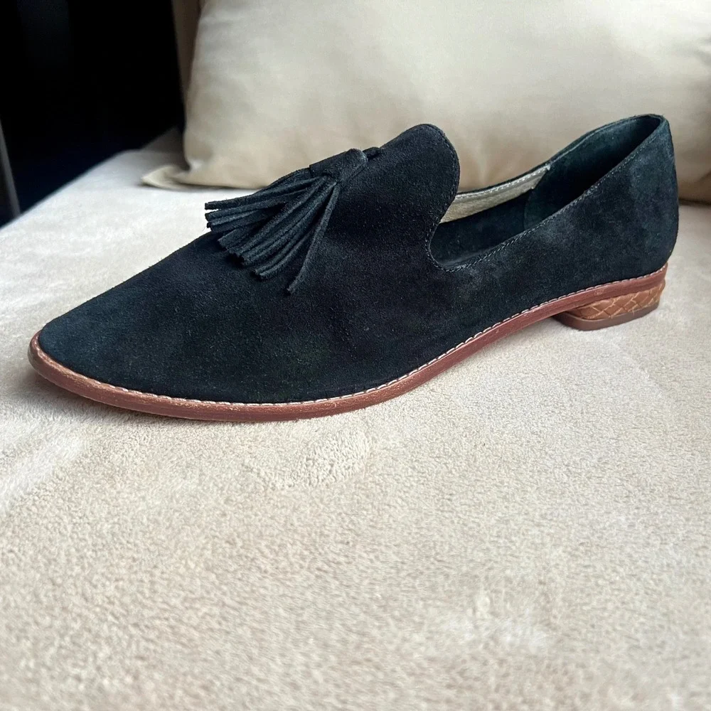 Matt Bernson‎ Women 9.5 Black Suede Tassel Loafers Pointed Toe Flats Preppy